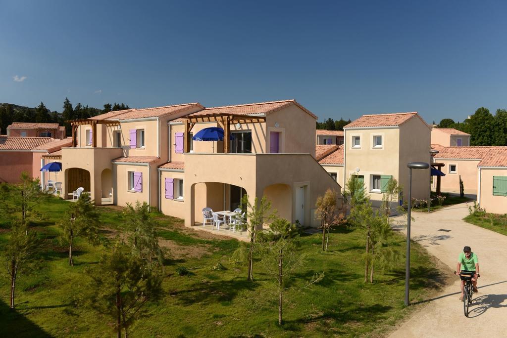 Residence Odalys Le Mas Des Alpilles Paradou Exteriér fotografie